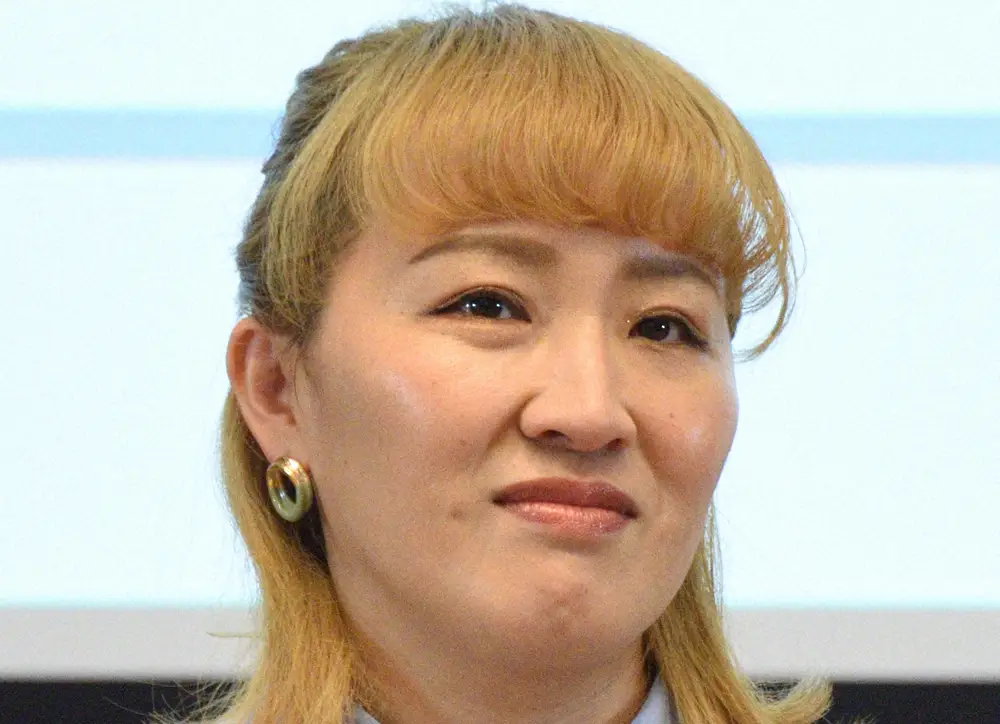 【画像・写真】丸山桂里奈　救急搬送された父親の現状明かす　一度退院も…肺炎で再入院「来週くらい？には退院かなと」