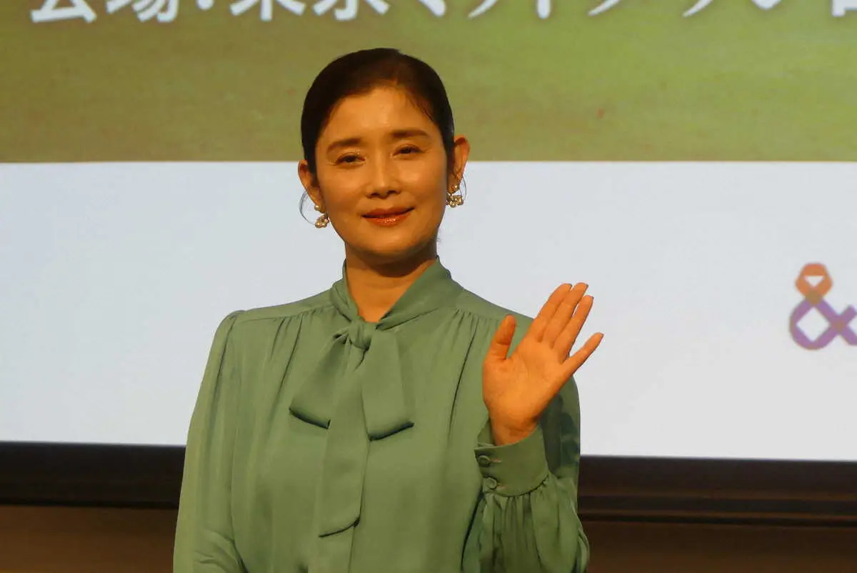 【画像・写真】石田ひかり　「美しく生きる」後輩たちに経験から伝える　機材にも“敬意”