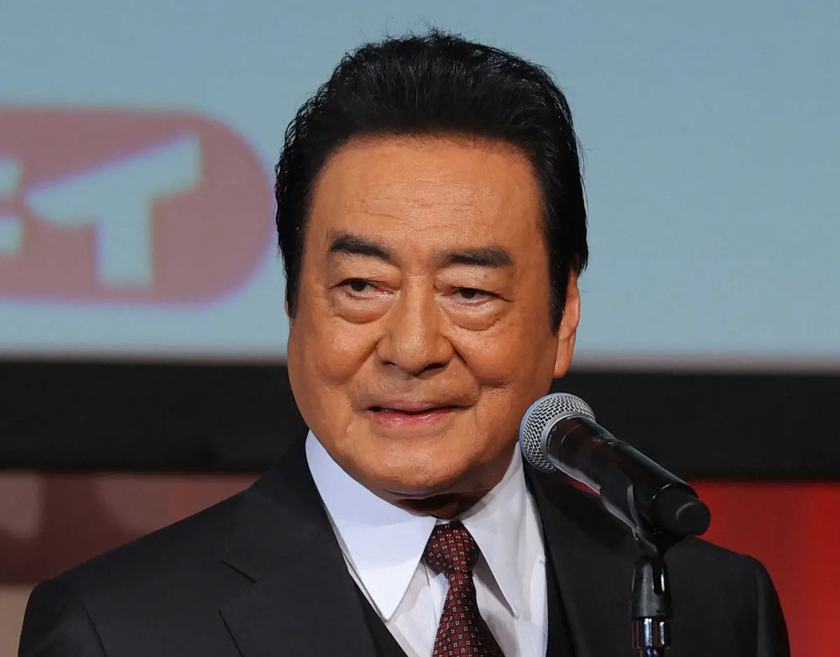 【画像・写真】高橋英樹　バネ指治療で全身麻酔手術　術後経過を明かす「お陰様で回復が早い私」「切開傷が少し痛みます」
