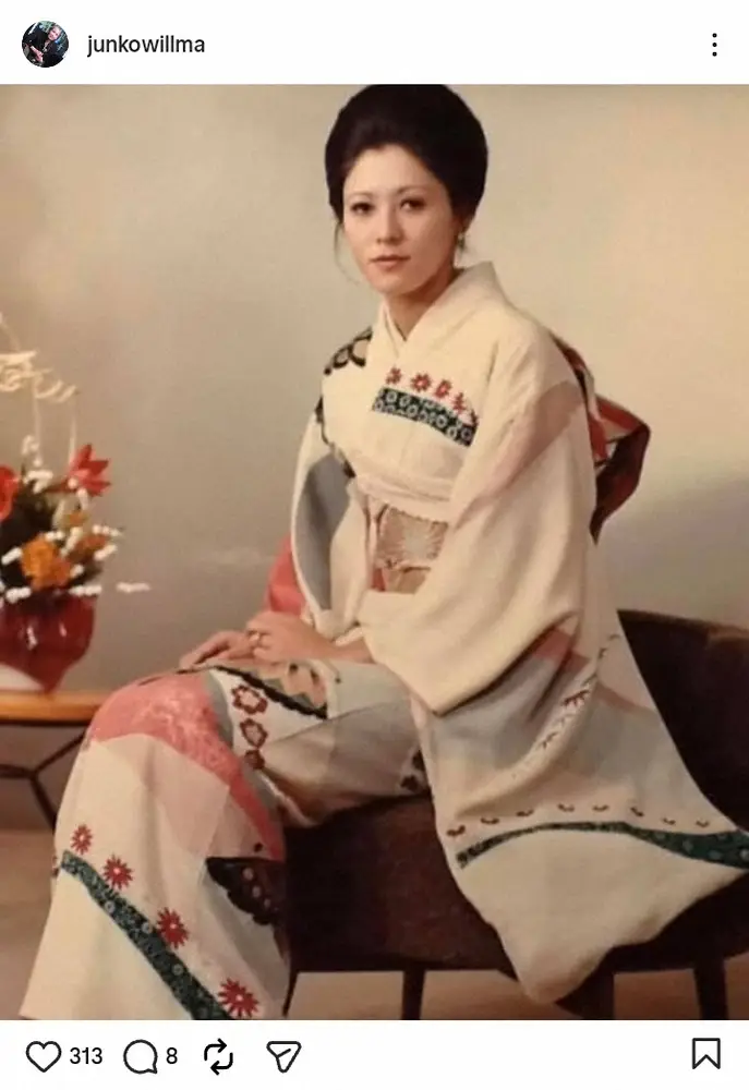 【画像・写真】浅野忠信の母・順子さん「55年前の成人式」“妊娠3カ月”の振り袖ショットに「綺麗」「大人っぽい」