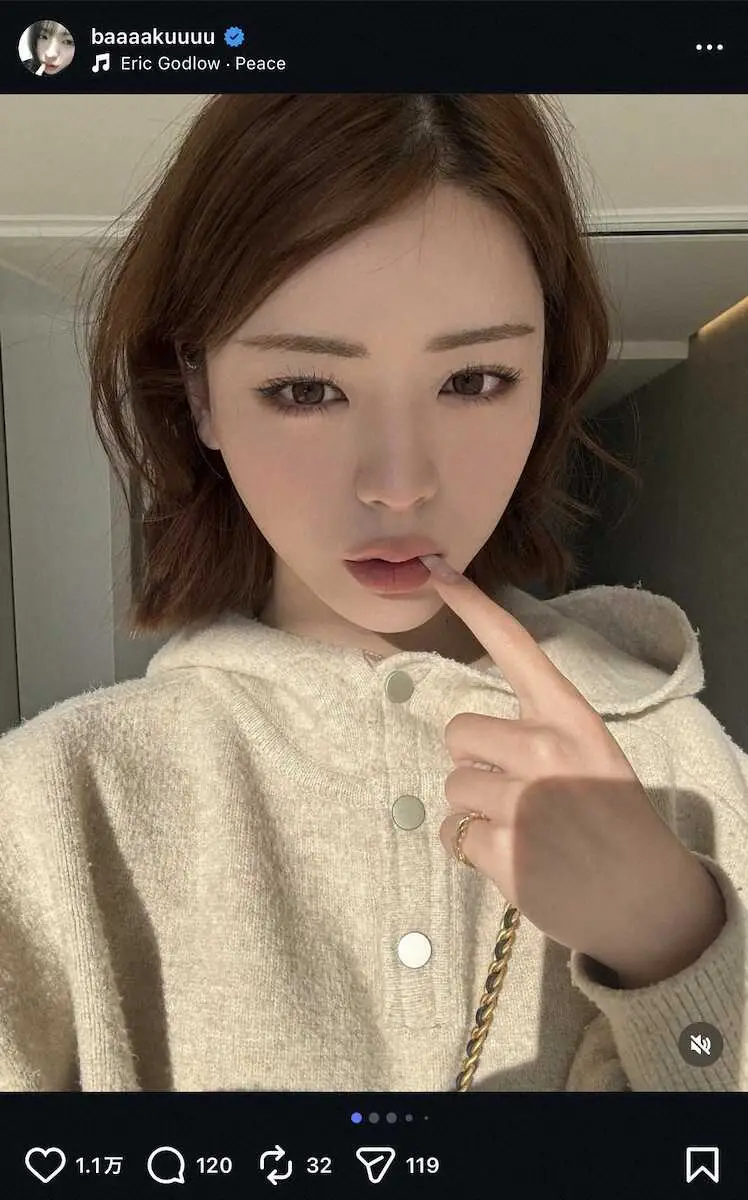 【画像・写真】井手上漠“絶対領域”のミニスカコーデS！“あざと”自撮りSにもネット反響「美人」「可愛すぎ」