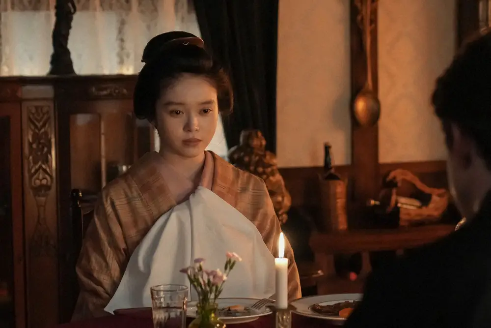 【画像・写真】「ばけばけ」なぜ山橋薬舗で西洋料理？小泉八雲旧居“再現”トキ＆ヘブン“建前”対の作劇　CP語る裏側