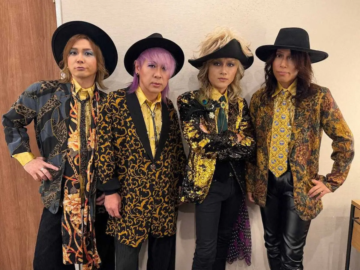 【画像・写真】孤高のロックシンガー・中島卓偉がスペシャルライブ　33曲を熱唱　今夏に新アルバム