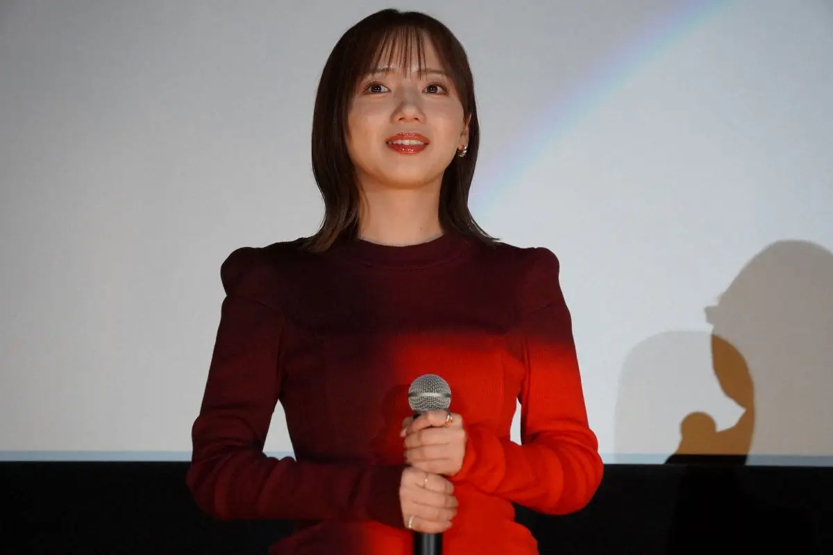 【画像・写真】齊藤京子　恋愛して訴えられるアイドル役に「アイドル業界のファンにどう思われるか…葛藤すごくあった」