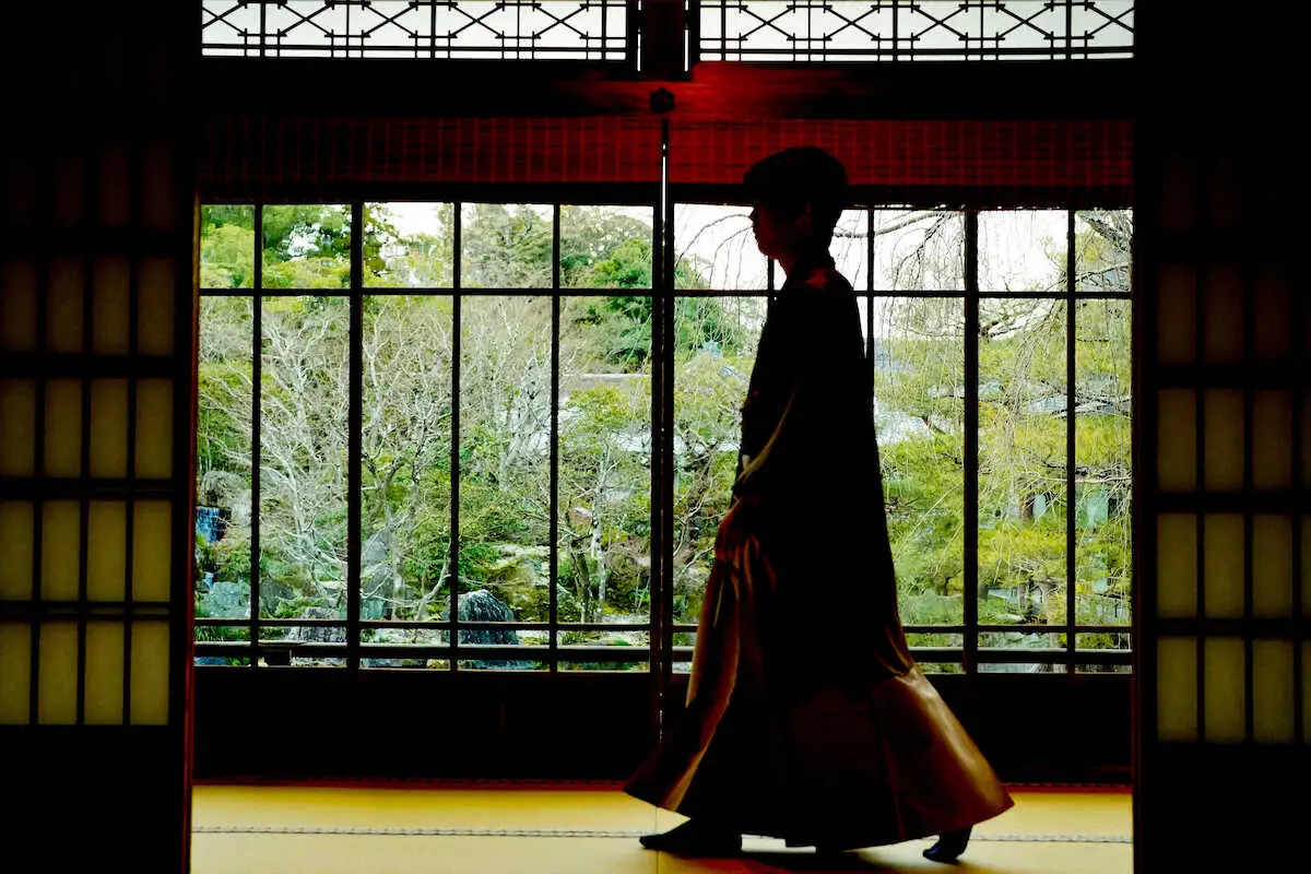 【画像・写真】【王将戦第2局】1日目になかった藤井王将の“相棒”が…2日目は「あった！」　ファン安ど＆考察相次ぐ