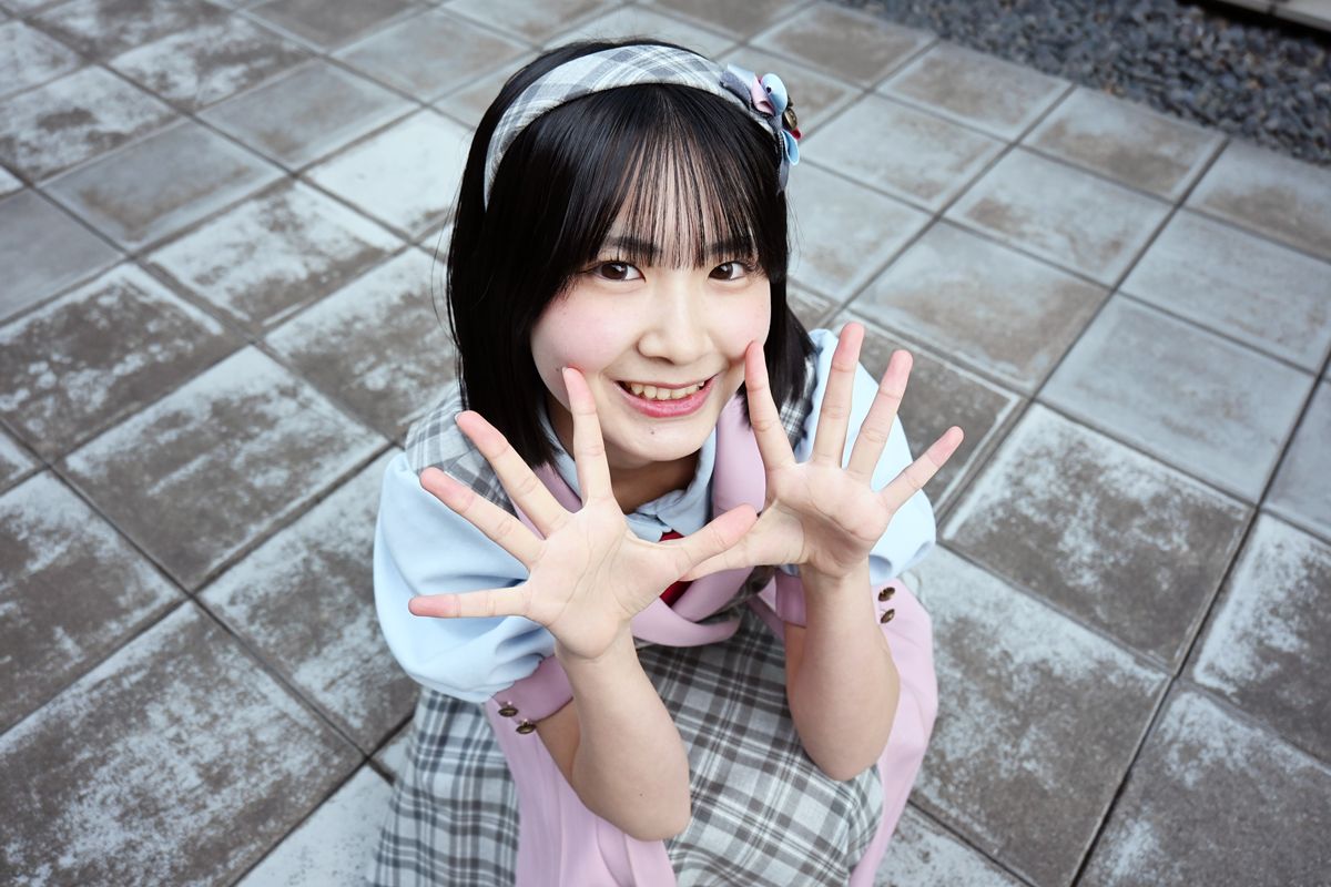 【画像・写真1枚目】7限目のフルール・宮下裕萌、先輩の卒業と自らの未来　歌詞に重ねる“助走”の日々「どこの道に進んでも正解」（撮影・清水 埜乃椛）