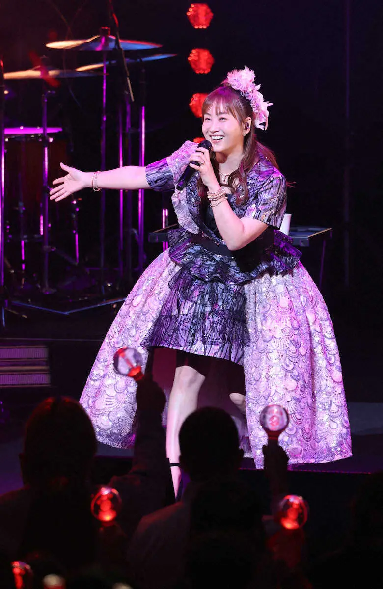 【画像・写真】藤本美貴　バースデーライブ＆トーク　庄司はお決まり赤パンツで祝福　幸せの秘けつ「ハグとありがとう」