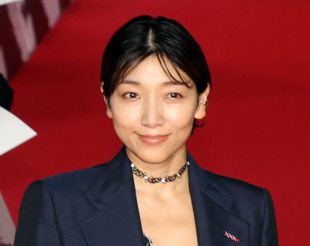 【画像・写真】柄本佑　8歳愛娘からのプレゼント着け番組出演「誕生日に作ってくれて」「親孝行だな」　妻は安藤サクラ