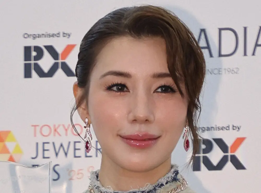 【画像・写真】仲里依紗、セブンイレブンで“ヘビロテ”している食品とは？「あるのを知らなかったって人が」