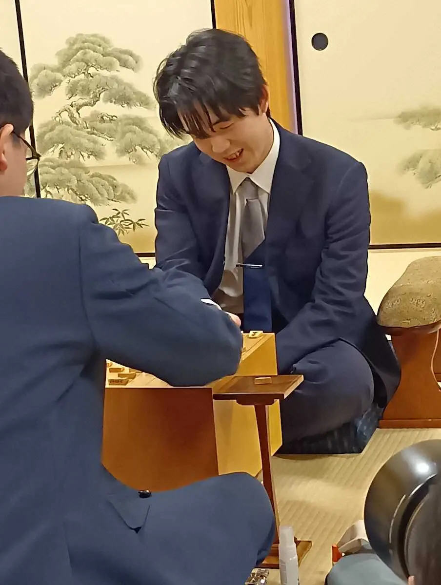 【画像・写真】藤井聡太王将　「軽視した」と悔いた、攻め駒を攻めてきた永瀬拓矢九段の想定外構想　