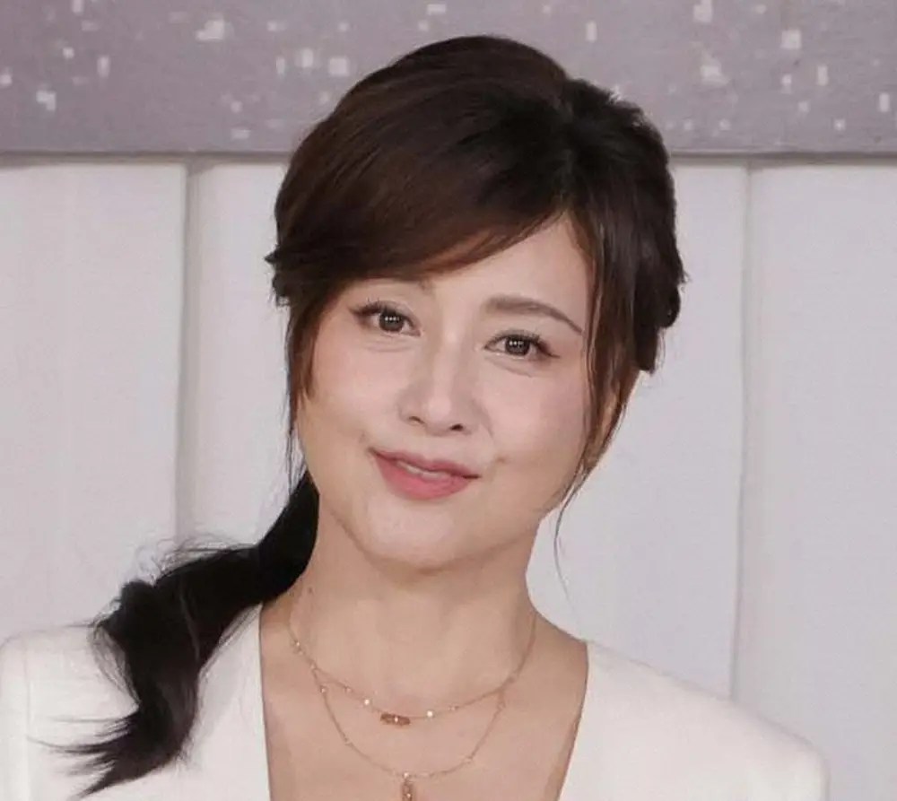 【画像・写真】藤原紀香　異例の夫婦で関大客員教授　片岡愛之助は22年から務める