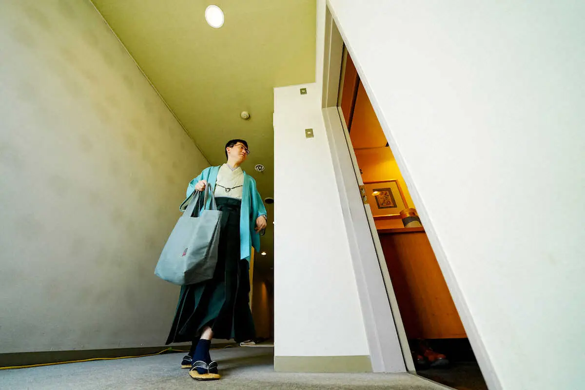 【画像・写真】【王将戦】第5局1日目午前のおやつ　藤井王将はようかん、永瀬九段はフィナンシェ