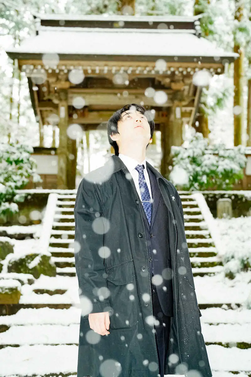 【画像・写真】【王将戦】藤井聡太王将「お願いしたい」　初SL運転で“完走”懇願、3局ぶり勝者の記念撮影を大満喫