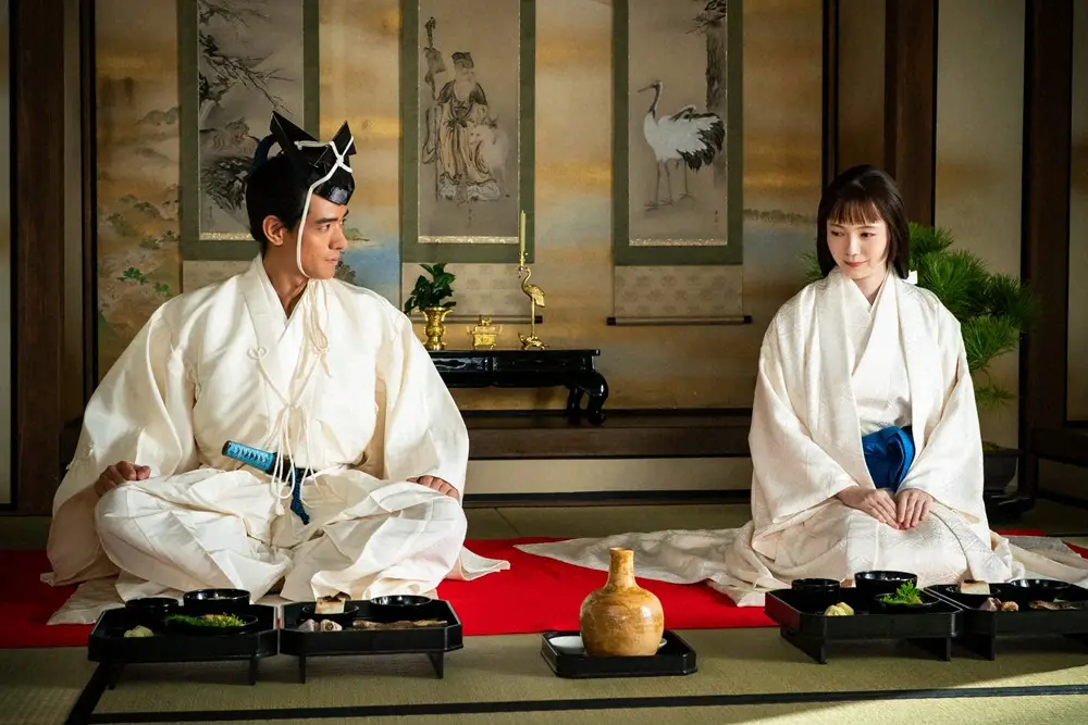 【画像・写真】「豊臣兄弟」柴田勝家“市の戯れ言”にドギマギ！浅井長政との結婚は“初陣”「かわいすぎる」ネット沸く