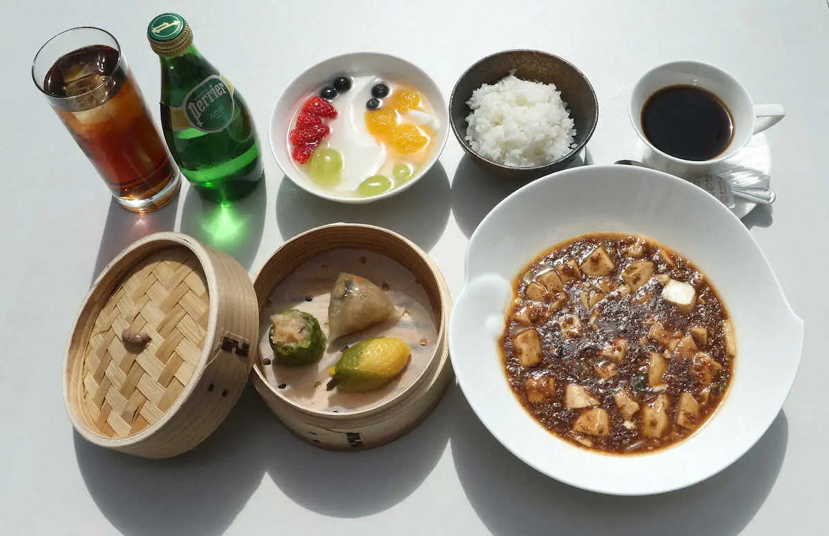 【画像・写真】【王将戦第6局】2日目昼食休憩　永瀬九段は2日連続麻婆豆腐…今回は大盛りオーダー
