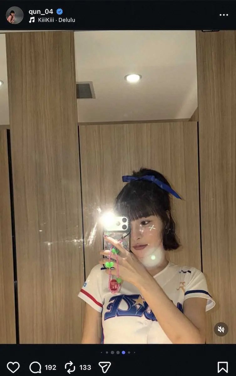【画像・写真】WBCで来日した大人気チア「最近」　“お腹チラリ”の自撮りSにネット反響！「可愛い」「美しすぎる」