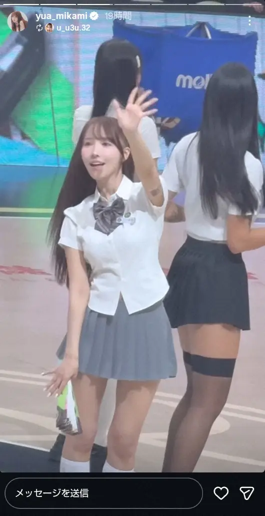 【画像・写真】三上悠亜　JK風の超ミニコスチュームでダンス！台湾プロバスケットボールリーグでチア姿披露