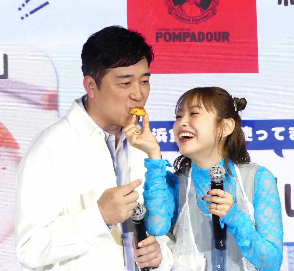 【画像・写真】高橋愛＆あべこうじ夫妻　会見で“あ～ん”披露　横山剣はDeNAにエール「今年は絶対日本一に」