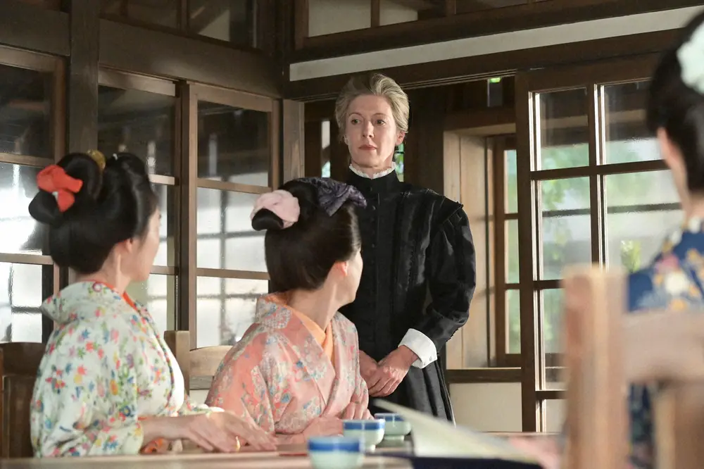 【画像・写真】【明日5月1日の風、薫る】第25話　門限に遅れたりん＆直美は罰として清掃を命じられることに