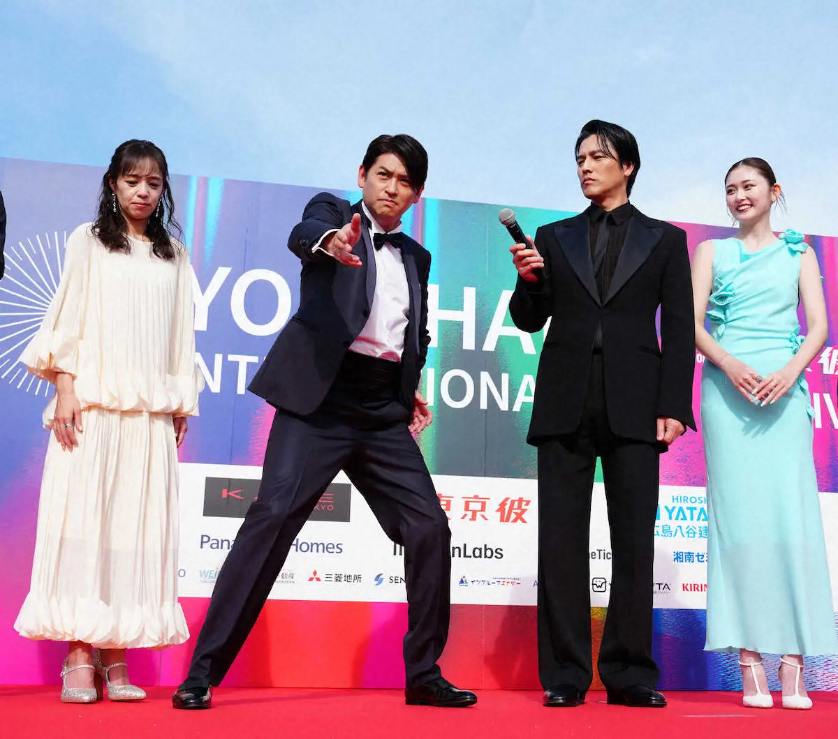 【画像・写真】賀集利樹がアギトに変身！　軽やかポーズで会場沸かせる「せっかくなので変身しちゃいます」