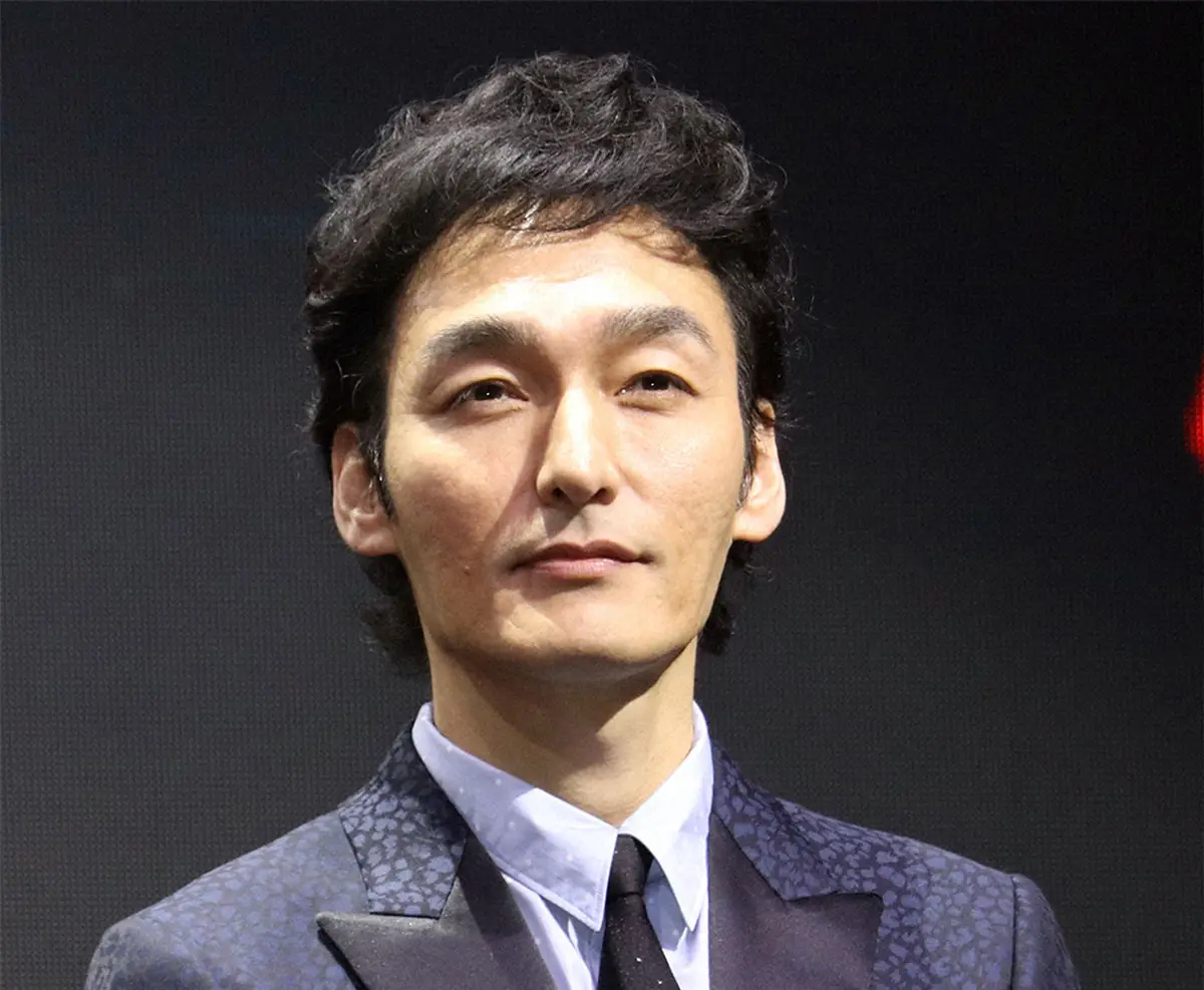 【画像・写真】草彅剛　51歳でパパに！　第1子誕生を報告「これからも精進」20年12月に一般女性と結婚