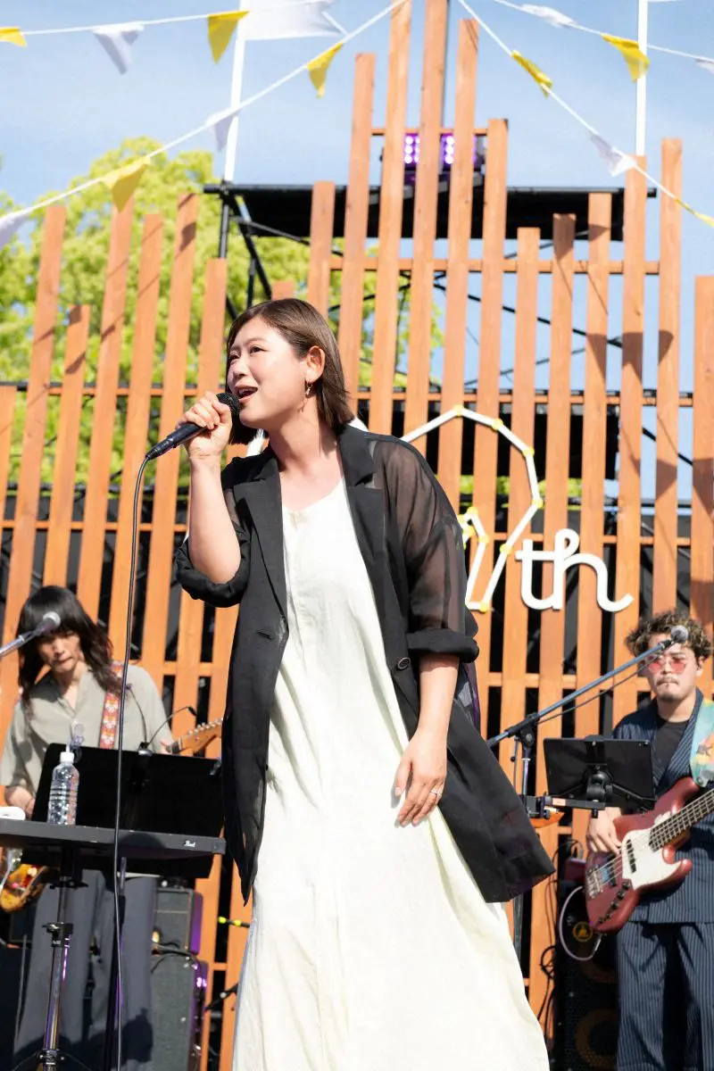 【画像・写真】絢香、大阪で新曲初熱唱　20周年も「まだまだ新しい自分に出会いたい。自分を更新するエネルギー込めた」