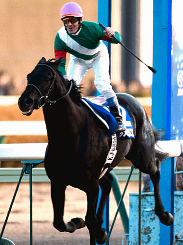 【凱旋門賞】０３年有馬記念、シンボリクリスエスで連覇を果たしたペリエ