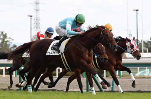 ＜中京競馬５Ｒ・新馬戦＞１番人気に応え快勝したジェルブドール