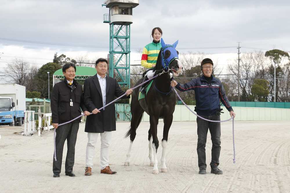 【画像・写真】菜七子、１キロ減７０戦目で初勝利！得意名古屋で会心騎乗