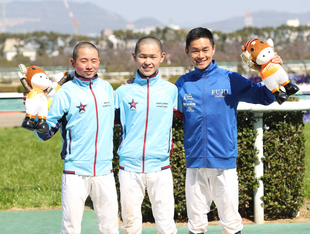 【画像・写真】岩田望来、初陣で父・康誠に勝った！藤井ら８人デビュー