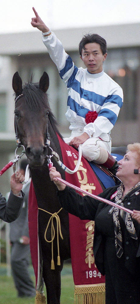 94年、中舘騎手でエリザベス女王杯を制したヒシアマゾン