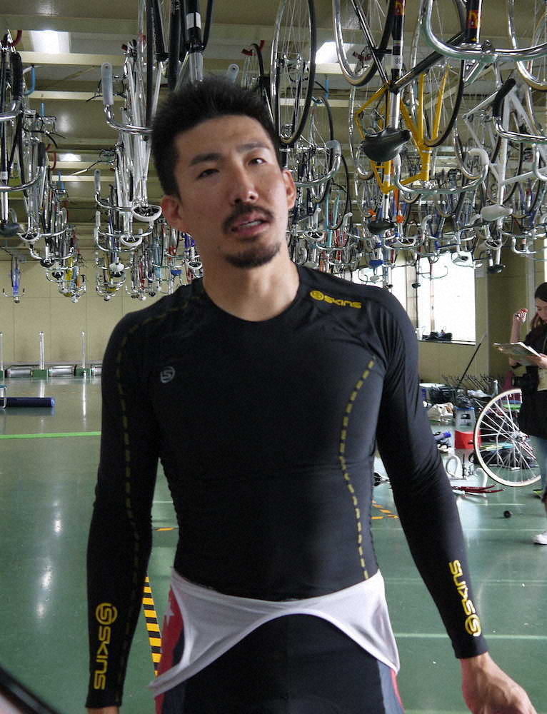 【画像・写真】【弥彦】渡辺一　巻き返す、着順以上に力強い動き