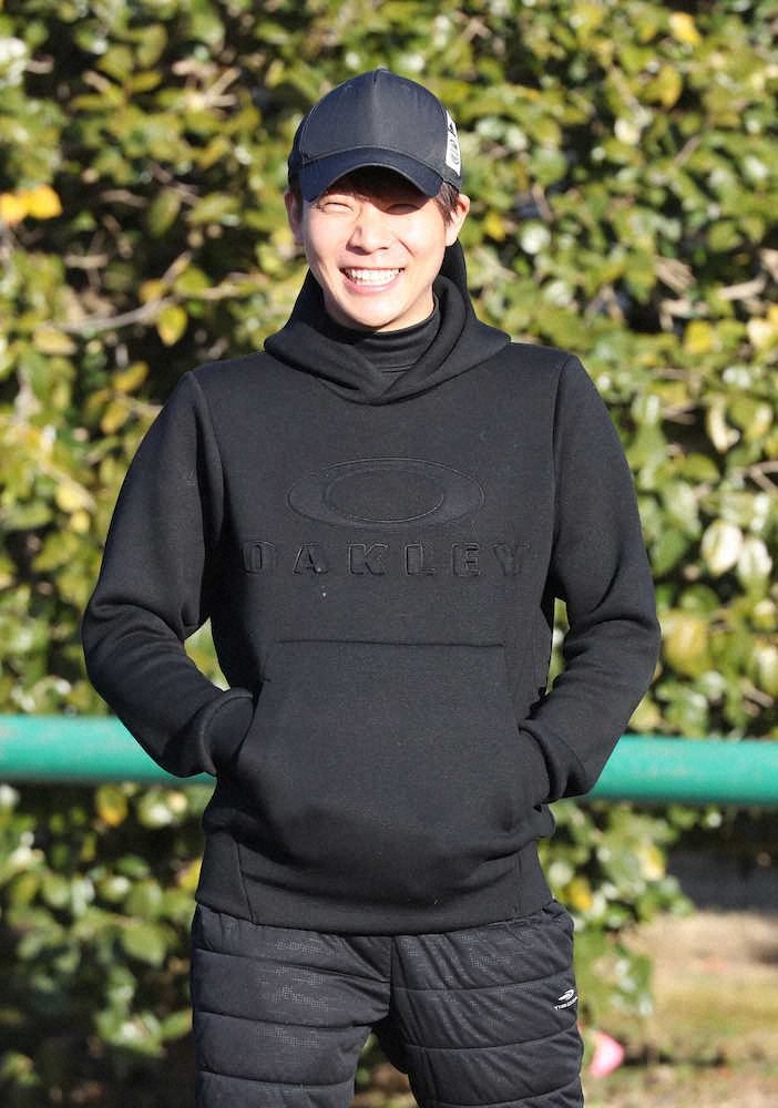 【画像・写真】皇成、復帰へ笑顔「リハビリ順調」　浜中は調教騎乗再開