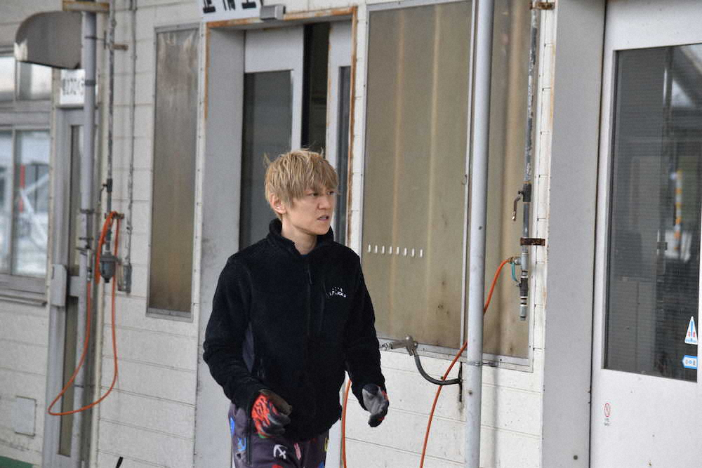 【画像・写真】【多摩川・ウェイキーC】藤岡　好機ゲット!好相性水面で活躍の予感