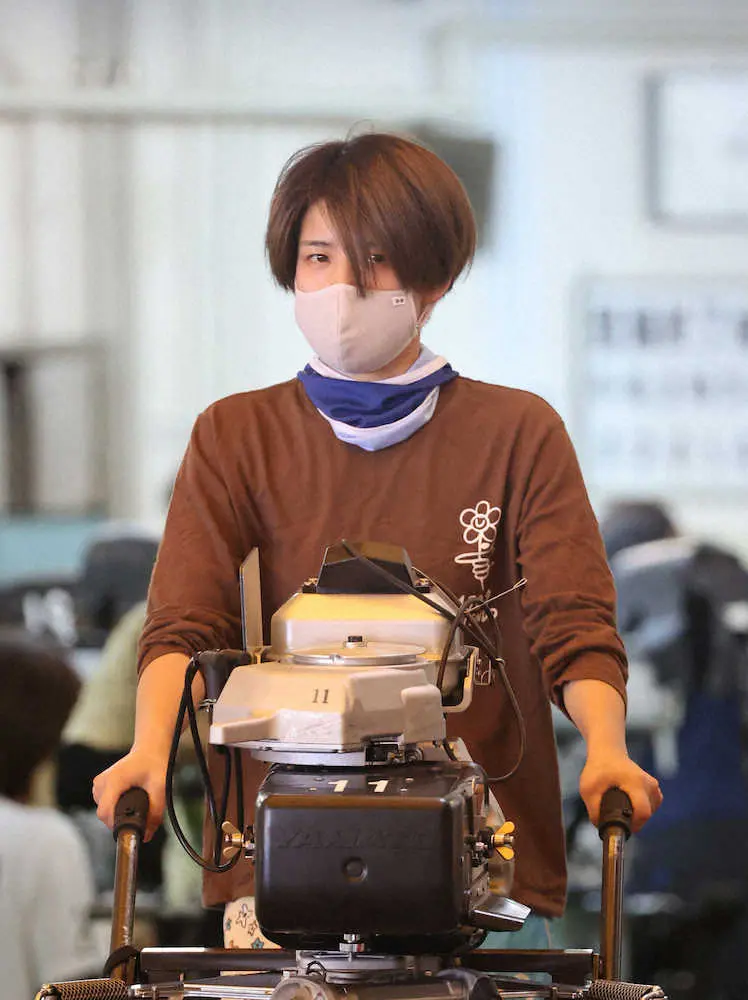 【画像・写真】【尼崎・ヴィーナスシリーズ第7戦初日　12R】今年4V絶好調　遠藤　イン負けない!!