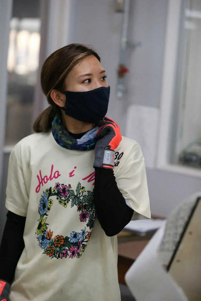 【画像・写真】【大村・ヴィーナスシリーズ第12戦　初日12Rドリーム】インで仕事きっちり　小野　持ち味発揮