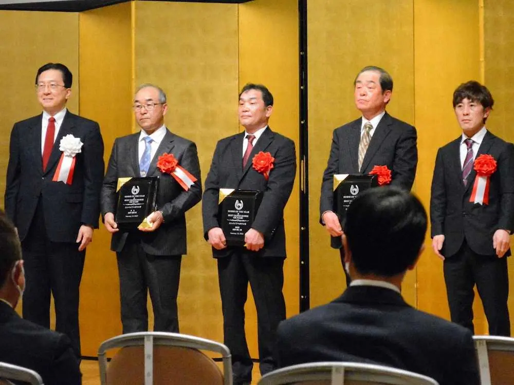 【画像・写真】【2021　IWATE　KEIBA　AWARDS】年度代表馬エンパイアペガサス主戦・山本「力ある馬」