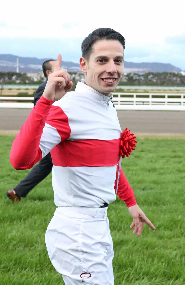 【画像・写真】C・デムーロ