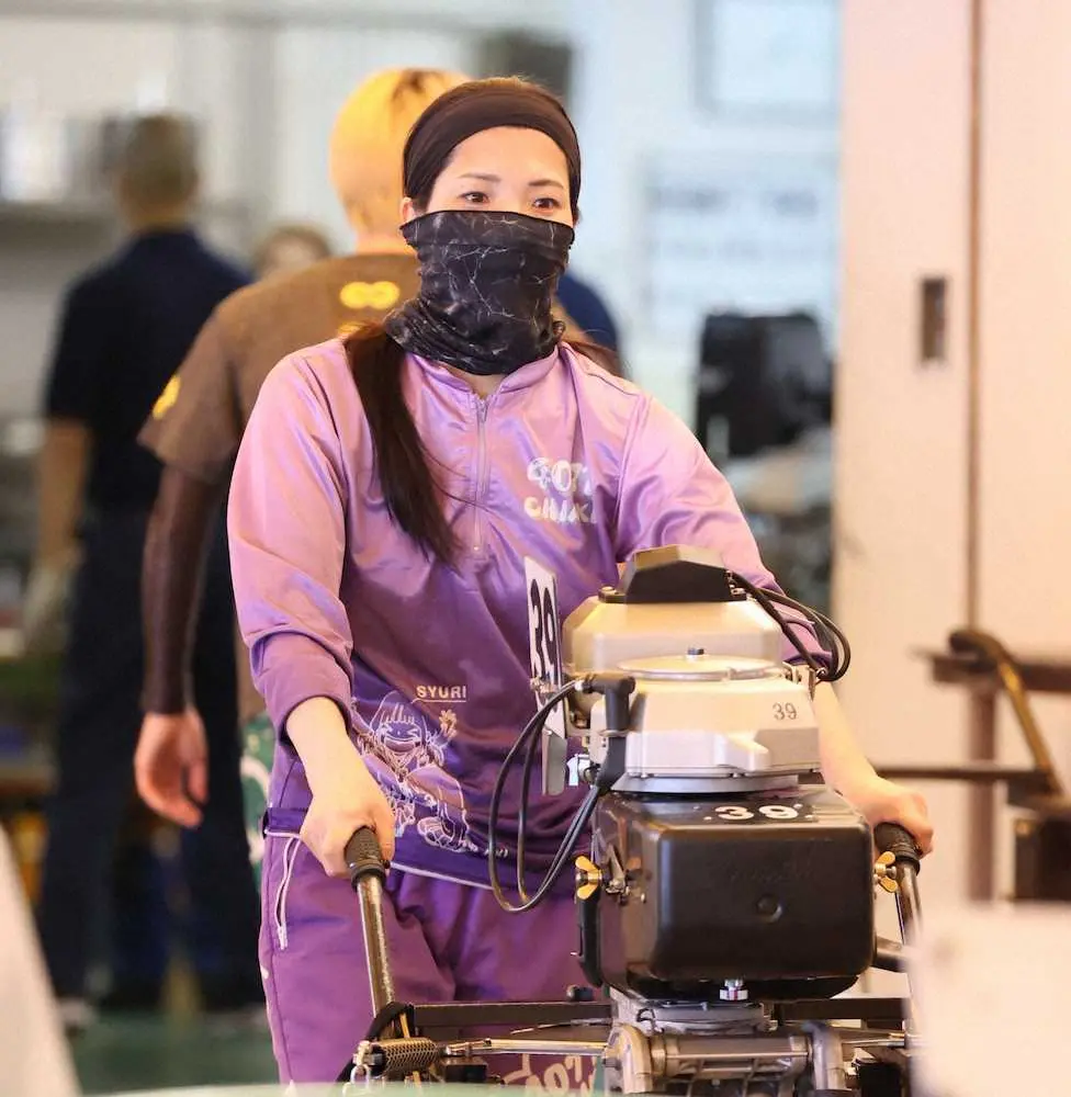 【画像・写真】【尼崎・G3オールレディース　あまがさきピンクルカップ2日目11R特選】古賀　逃げますよ