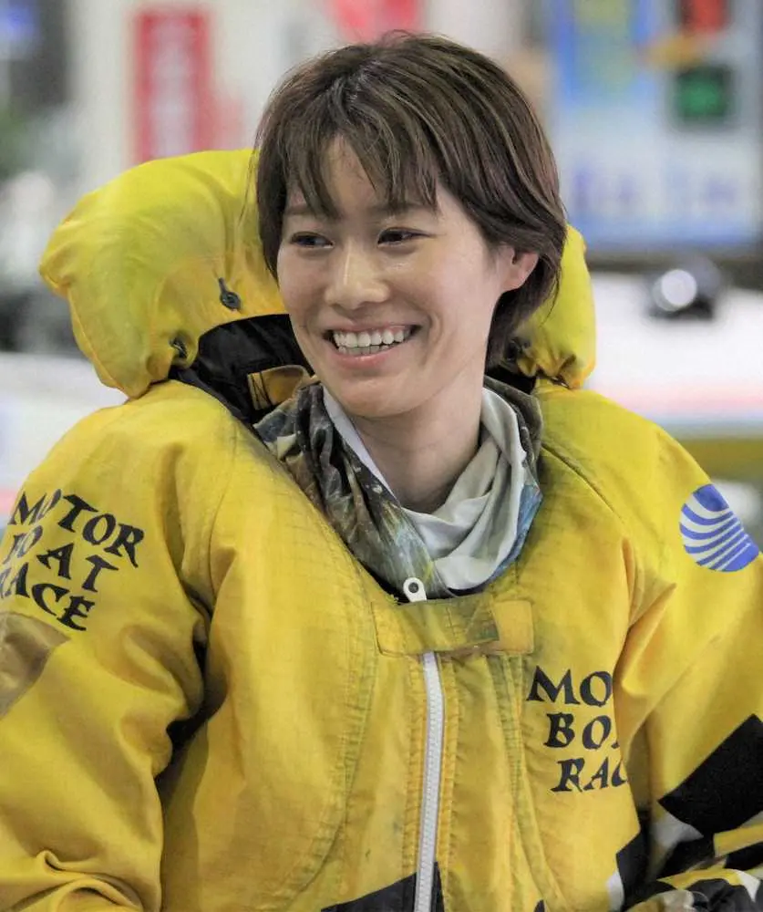 【画像・写真】【福岡・ヴィーナスシリーズ第9戦　マクール杯　4日目12R】倉持　華麗に逃走