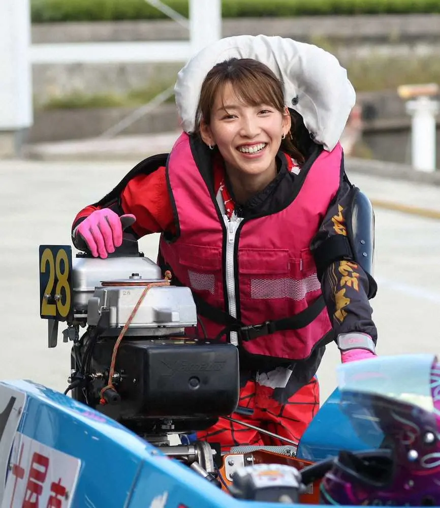 【画像・写真】【びわこ・G3オールレディース　ビーナスちゃんカップ　2日目12Rドリーム】土屋南　スタート集中