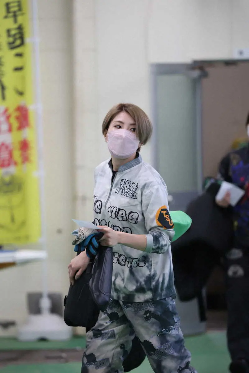 【画像・写真】鳴門ボート・G2レディースチャレンジカップ2日目1R　高田ひかる、捲って初白星