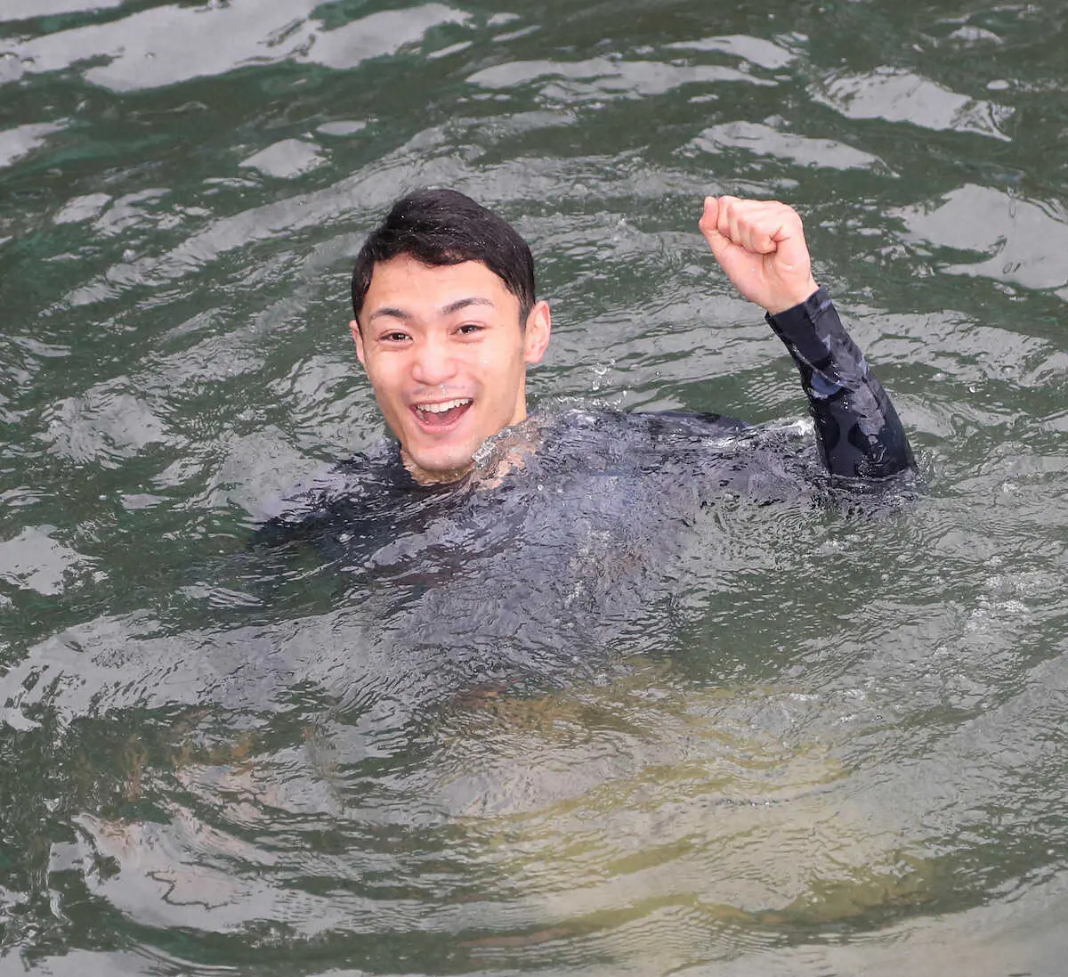 【画像・写真】大村ボート「SGグランプリシリーズ」2日目1R　新開航、逃げ切ってSG初勝利