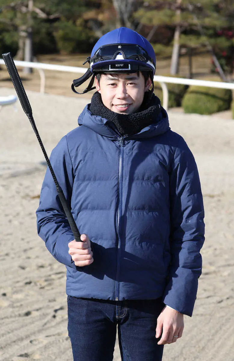 【画像・写真】栗東で調教騎乗を開始した野中（撮影・坂田高浩）