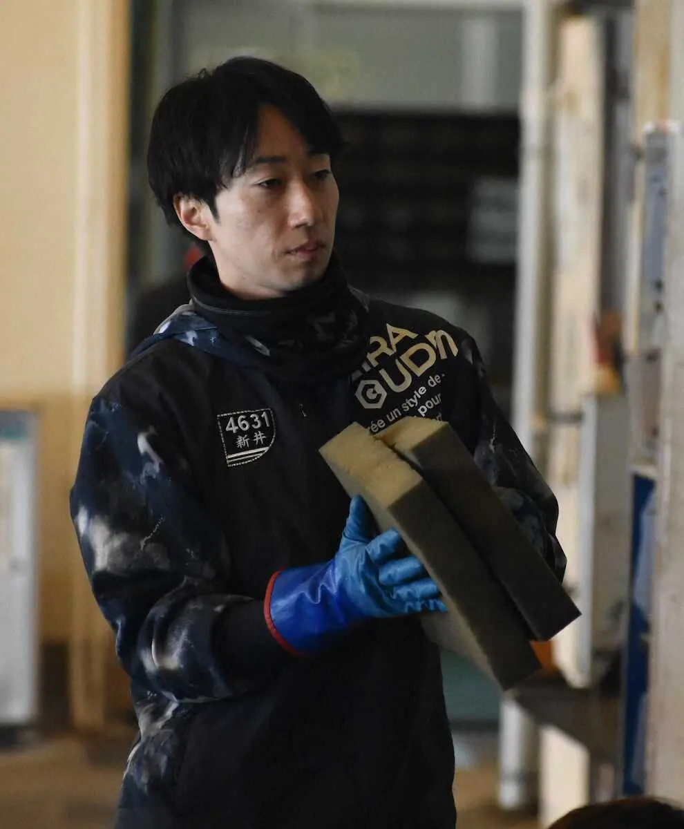 【画像・写真】【尼崎ボート　ローズカップ争奪戦】新井英孝　6号艇1着で波乱演出
