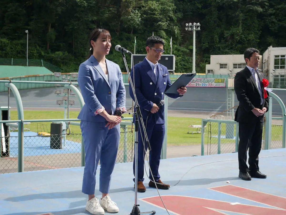 【画像・写真】【伊東温泉競輪F2・ガールズケイリンフェスティバル優勝報告会】久米詩「脚がガクガク震えていた」