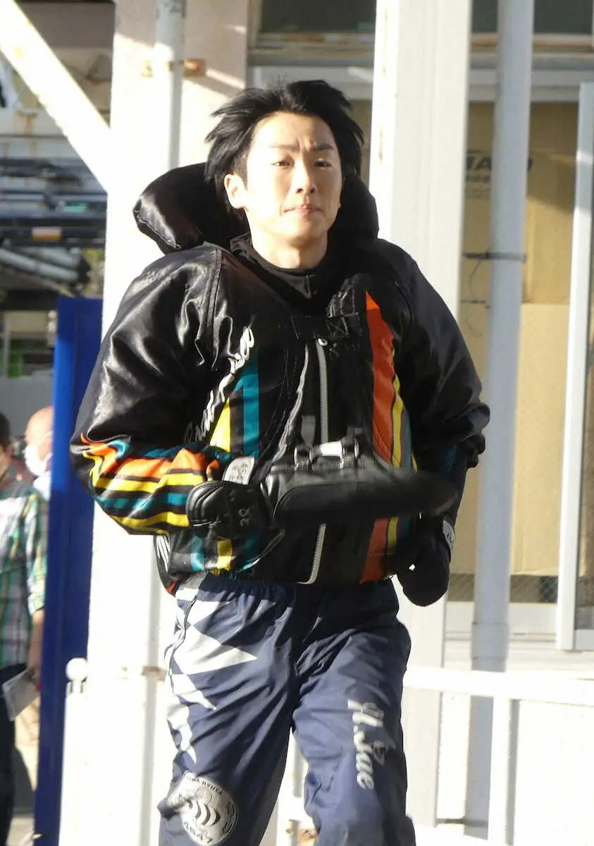 【画像・写真】【多摩川ボート　G1ウェイキーカップ】中田竜太　妻・浜田亜理沙と“二人三脚”で快走