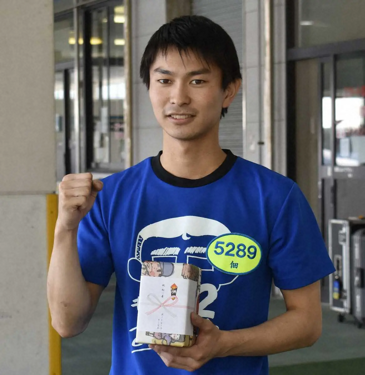 【画像・写真】【とこなめボート　スポーツニッポン創刊75周年記念競走初日6R】佃来紀　通算100走目で待望の水神祭