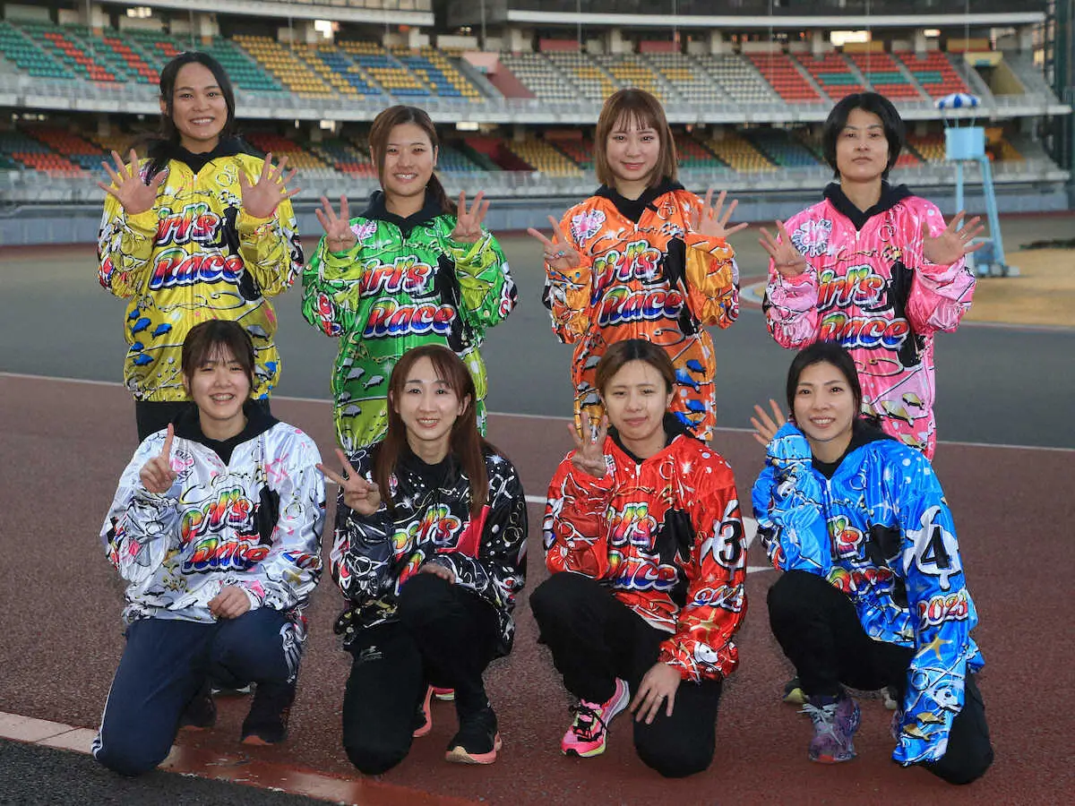 【画像・写真】＜SSガールズ王座決定戦＞SSガールズ王座決定戦に出場する（前列左から）本田、藤本、田崎、金田、（後列左から）西、高橋、新井、松尾　（撮影・西川祐介）