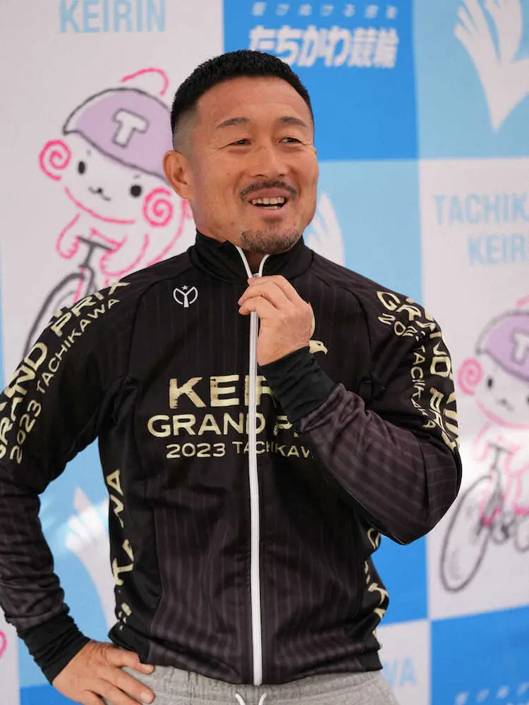 【画像・写真】【立川競輪　グランプリ】佐藤慎太郎　ガッツポーズの予行演習OK！？
